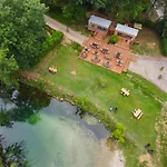 Kamp alanı Slow Village - Perigord 3*