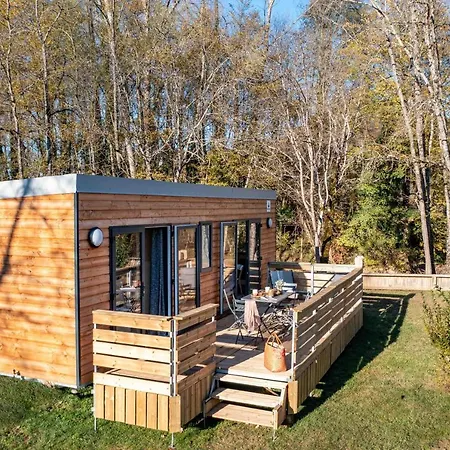 Campingplatz Slow Village - Perigord Saint-Cybranet