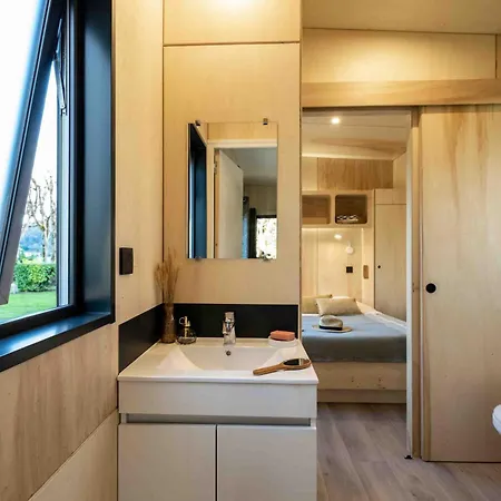 Slow Village - Perigord 3*