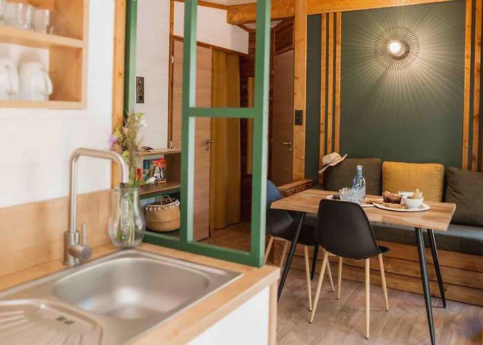 Slow Village - Périgord 3* Saint-Cybranet